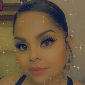 Meet your Posher, Ana